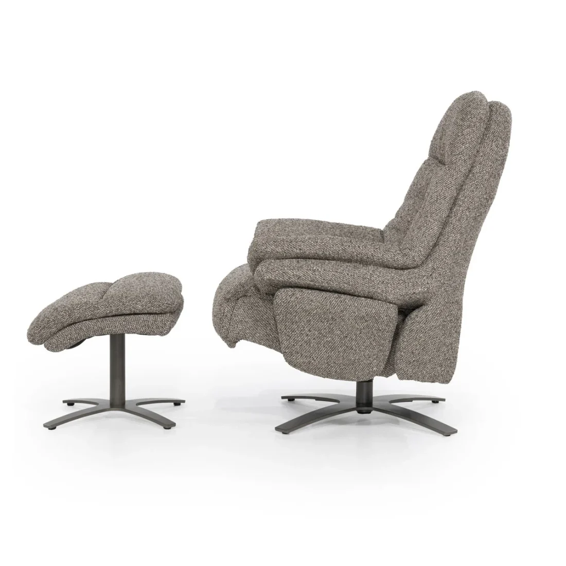 Zijkant Eleonora relaxfauteuil Caleb taupe