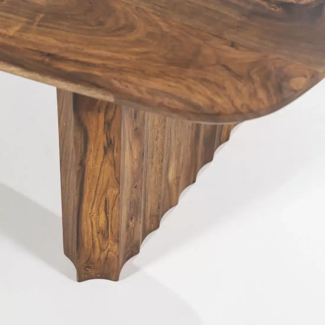 Detailfoto Eleonora salontafel Alexander 130x70x35 cm sheesham hout