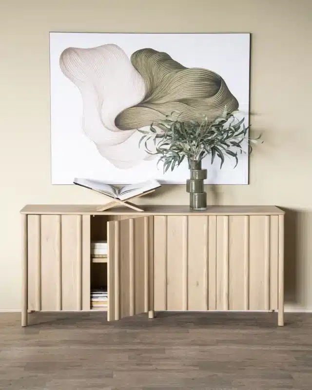 sfeerfoto Eleonora dressoir Jake 183x47x80 cm eiken naturel