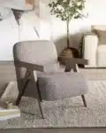 sfeerfoto Eleonora fauteuil Francis met arm taupe