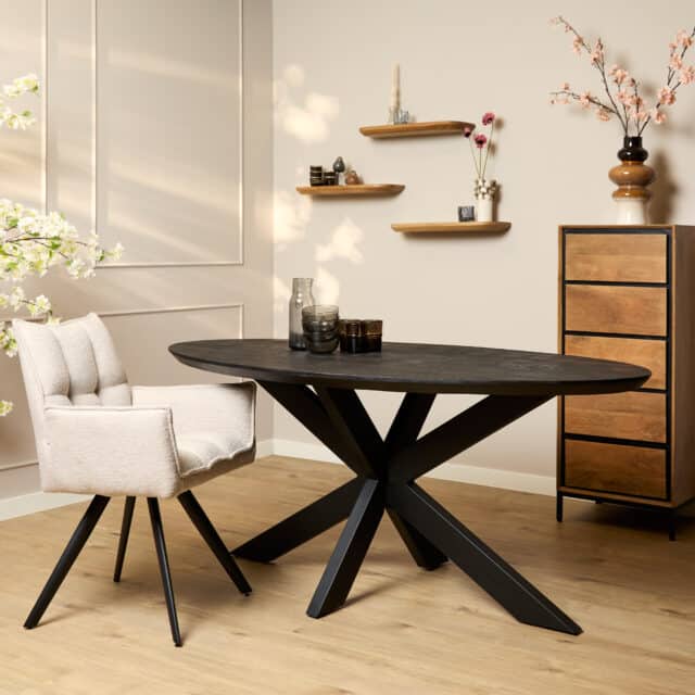 Starfurn Eettafel Brandy Black 160 Cm Ovaal