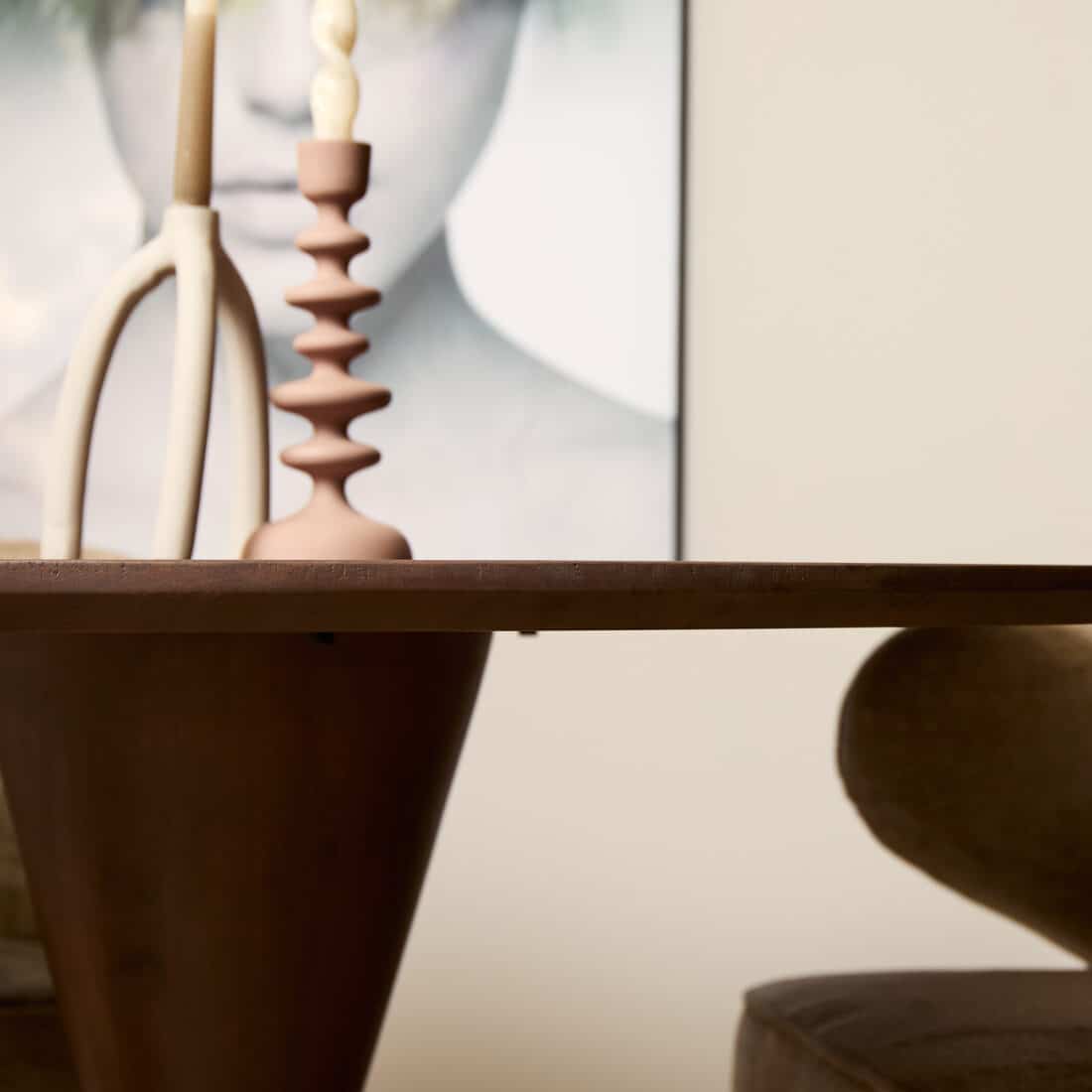 Starfurn Eettafel Lima Walnut 130 Cm Rond
