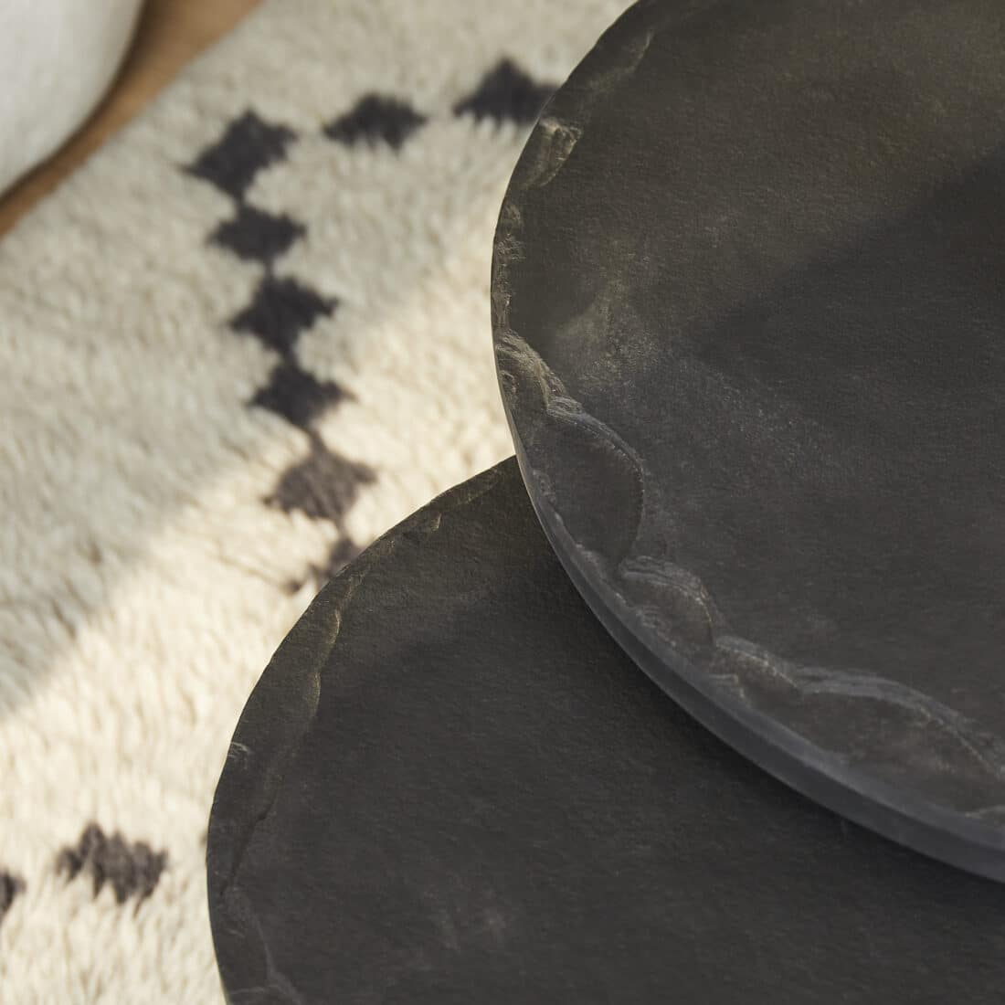 Starfurn Salontafel Ora Black Kadappa Stone 60 Cm Set Van 2