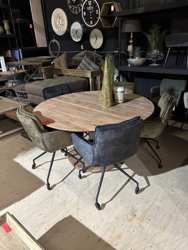 SHOWMODEL Tower Living set van 5 stuks armstoelen Saronno