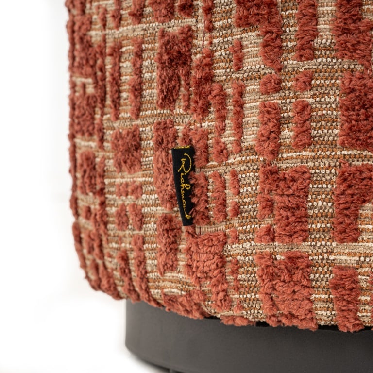 detailfoto Richmond Interiors poef Lexie rood