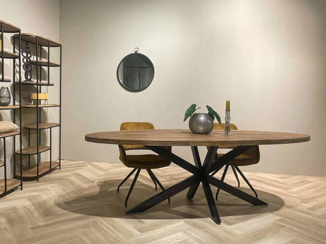 Livingfurn Eetkamertafels Rocky Oval 180 Cm