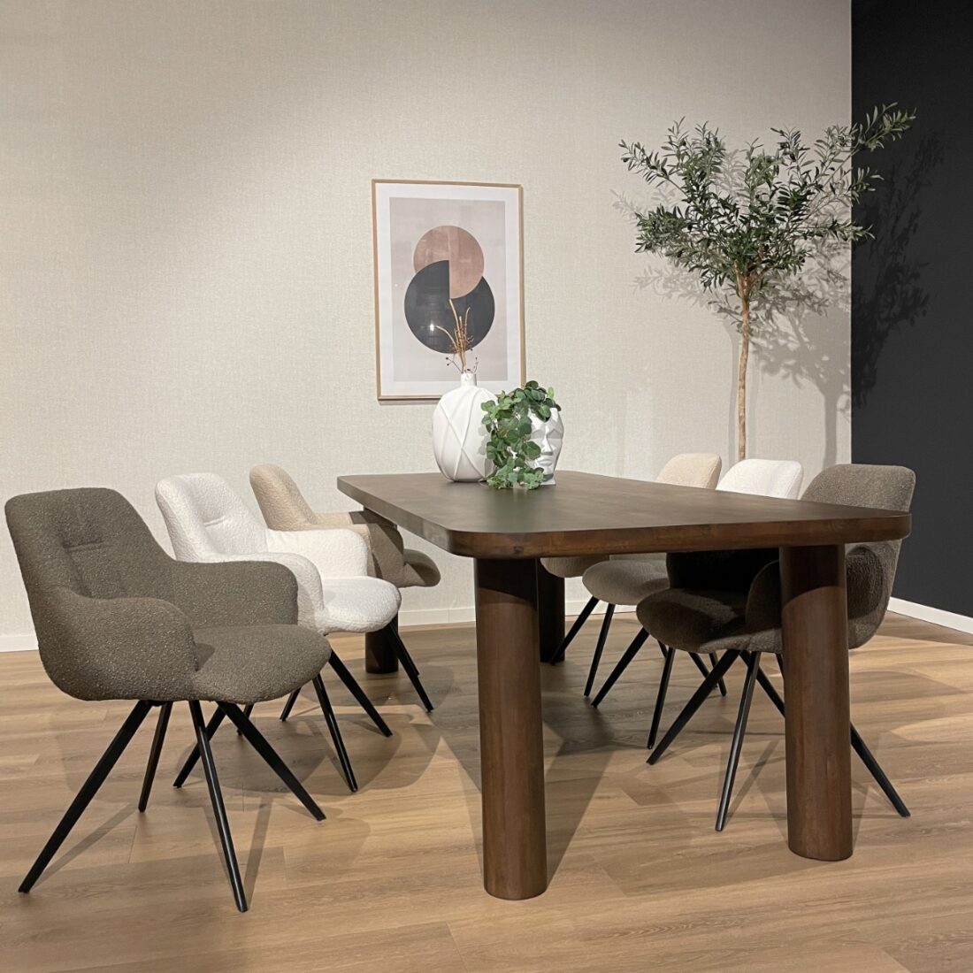 Livingfurn Eetkamertafels Badou 240cm