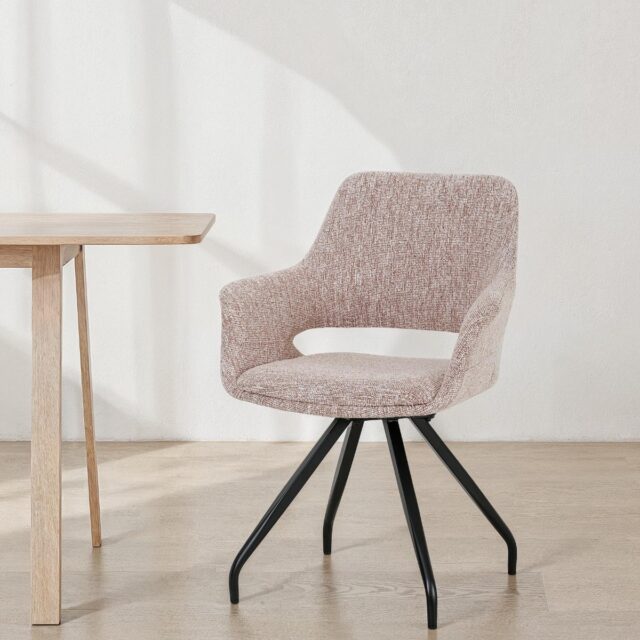 Livingfurn eetkamerstoel Capp draaibaar met arm Blossom Lodge