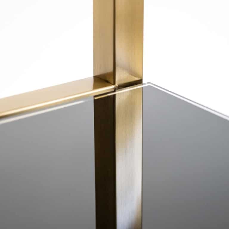 Richmond Interiors wandkast Magnus 108x30x230 cm metaal geborsteld goud