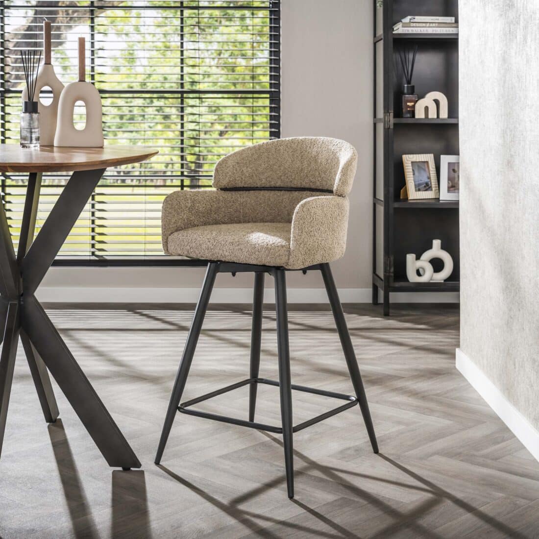 Zijlstra Barstoel Curva Draaibaar Verpakt Per 2 Boucl Zand