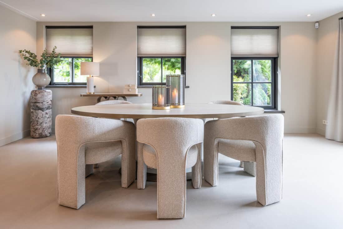 Richmond Interiors eettafel Tivoli 230 cm ovaal keramiek