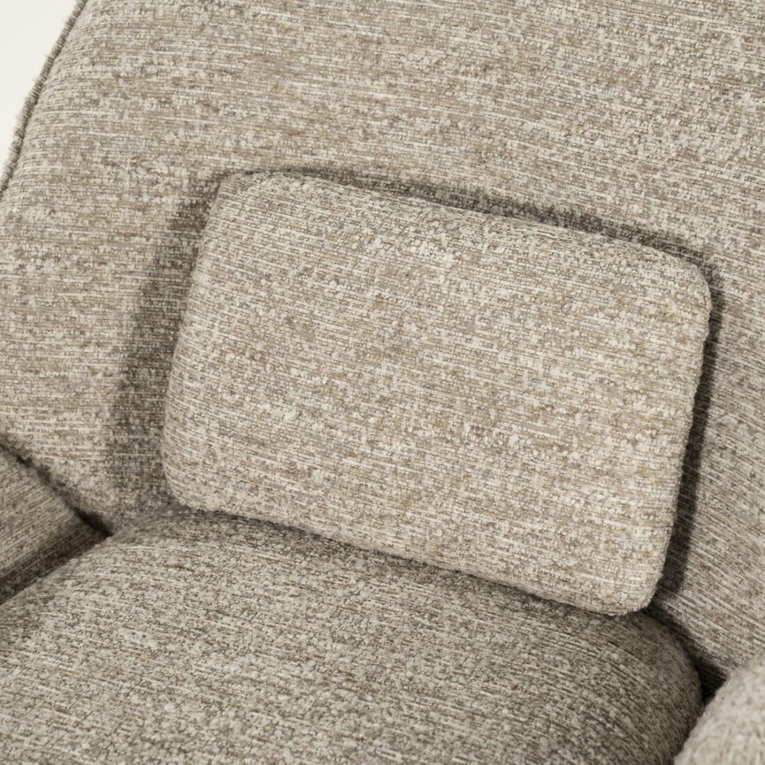 detailfoto Eleonora fauteuil Ryan met arm taupe detailfoto Eleonora fauteuil Ryan met arm taupe