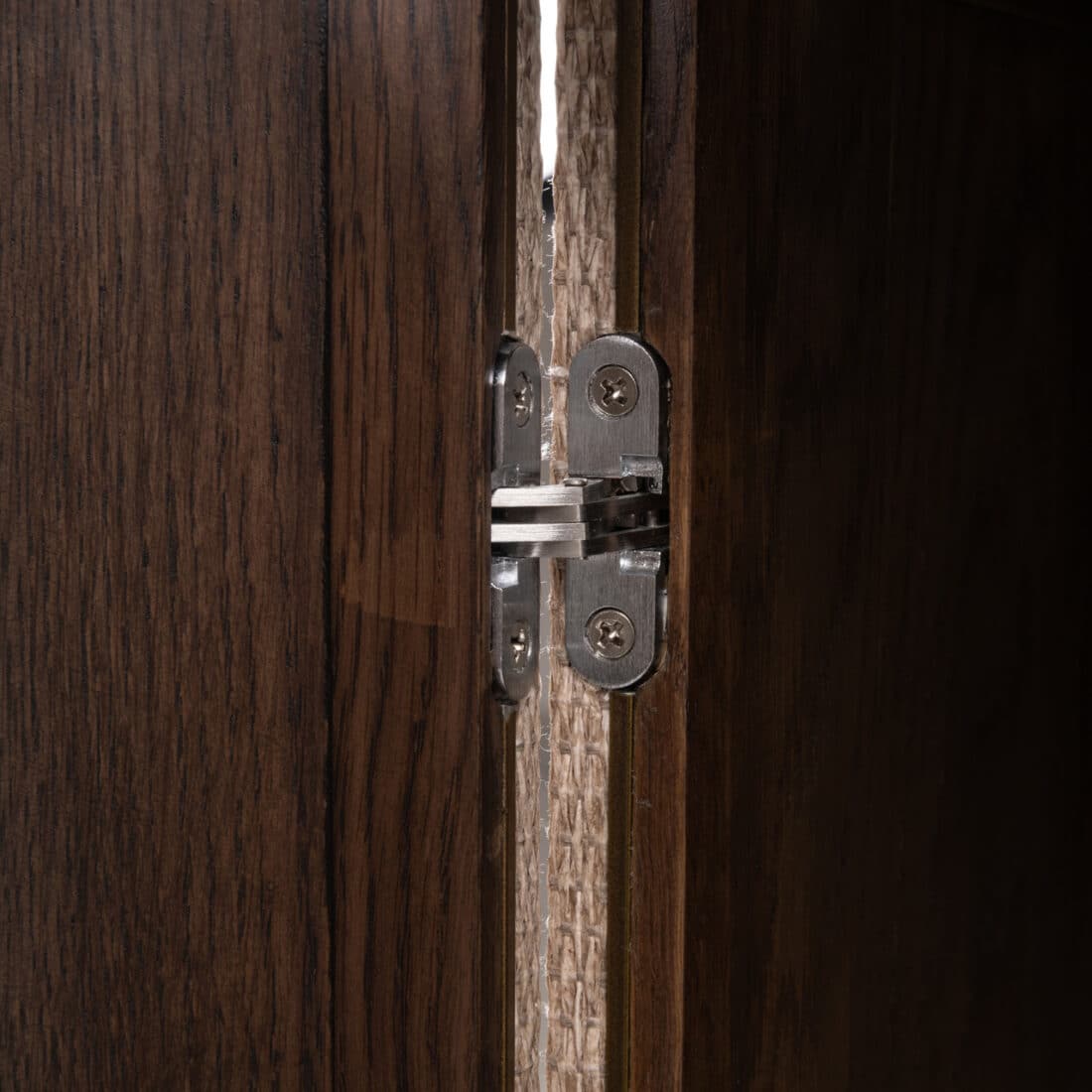 detailfoto Richmond Interiors dressoir Willox 180x45x180 cm linnen glas