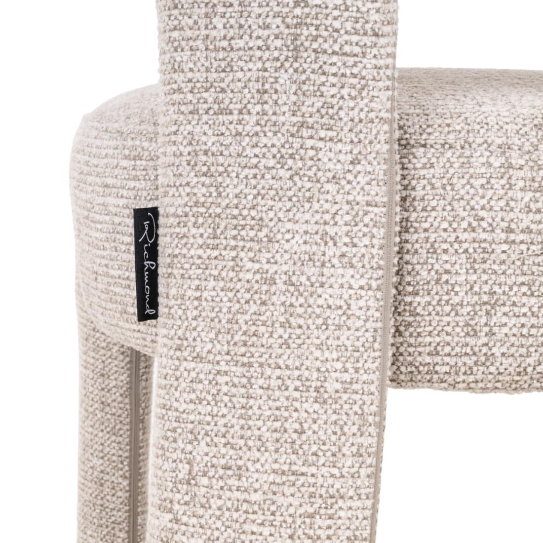 detailfoto Richmond Interiors eetkamerstoel Nerio met arm natural