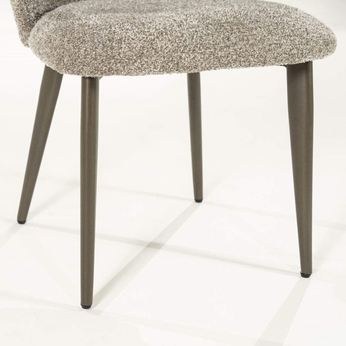 onderstel Eleonora eetkamerstoel Mateo taupe onderstel Eleonora eetkamerstoel Mateo taupe