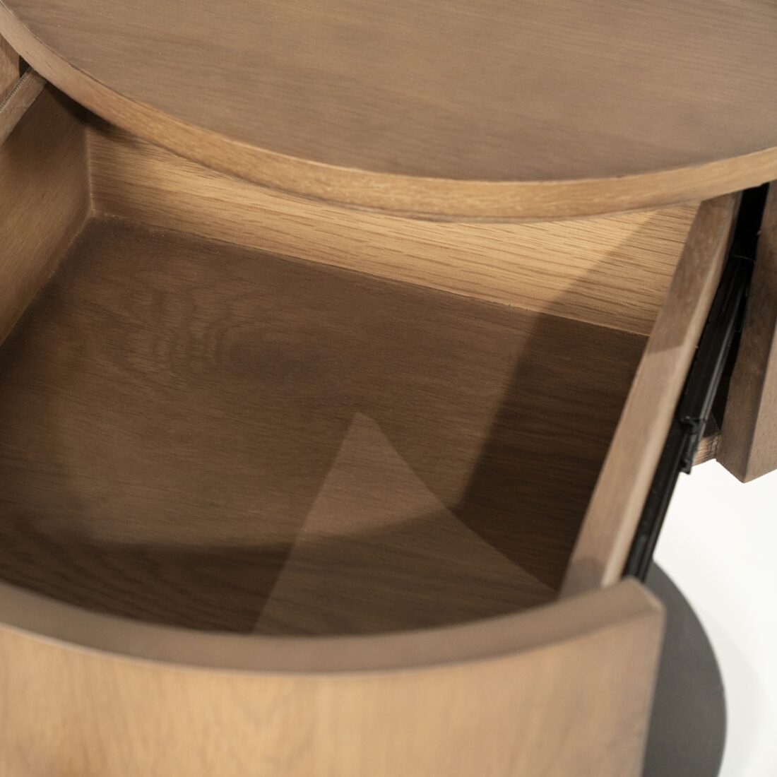 open Eleonora nachtkastje Sky 50x50x60 cm lichtbruin eiken open Eleonora nachtkastje Sky 50x50x60 cm lichtbruin eiken