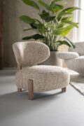 Eleonora fauteuil Reza beige onderstel bruin