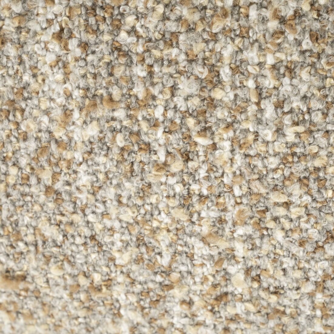 stof Eleonora fauteuil Reza beige onderstel bruin stof Eleonora fauteuil Reza beige onderstel bruin