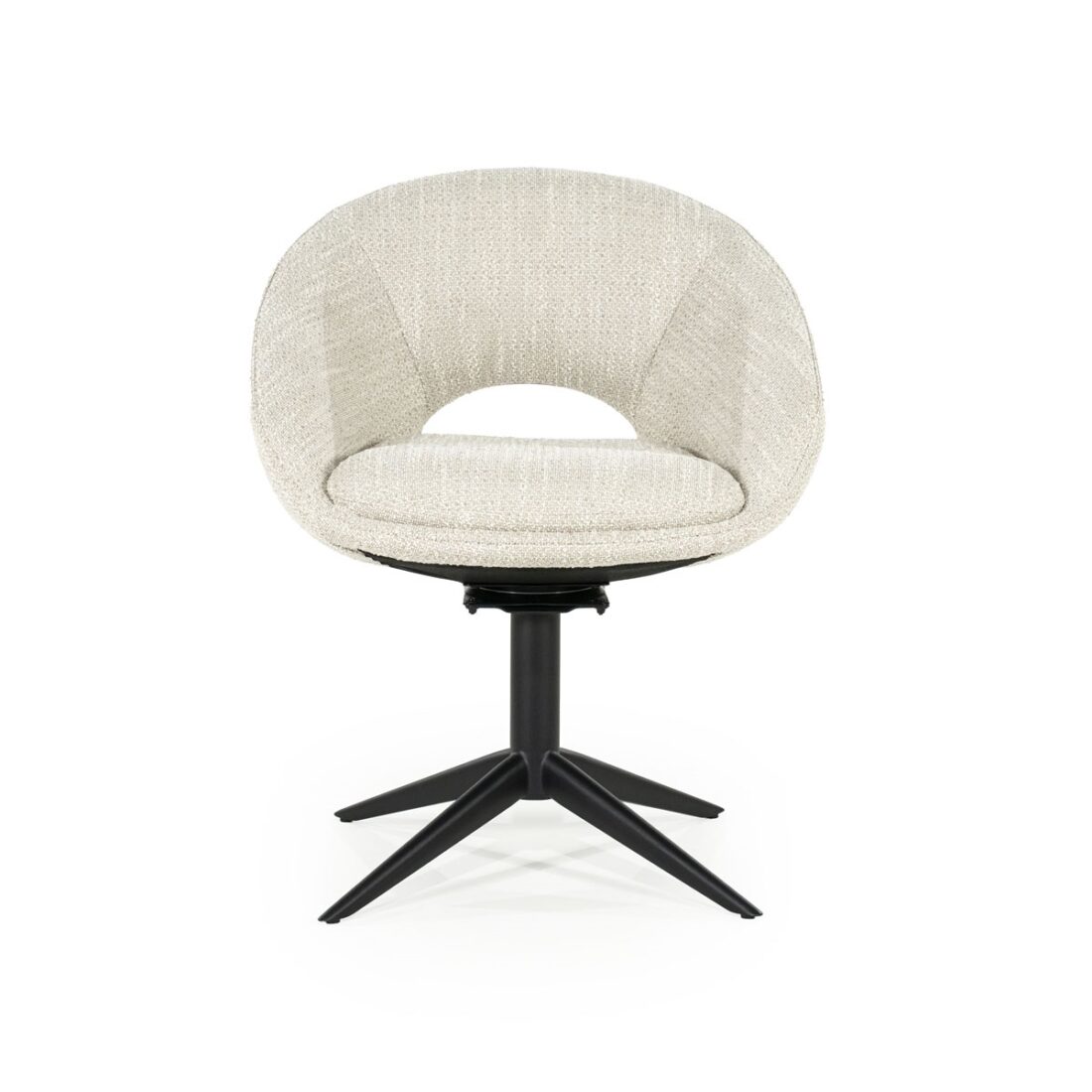 voorkant Eleonora eetkamerstoel Nol met arm beige voorkant Eleonora eetkamerstoel Nol met arm beige