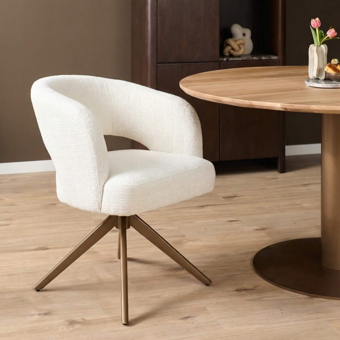 Starfurn Draaibare eetkamerstoel Demi met armleuning Off White Poot Brons