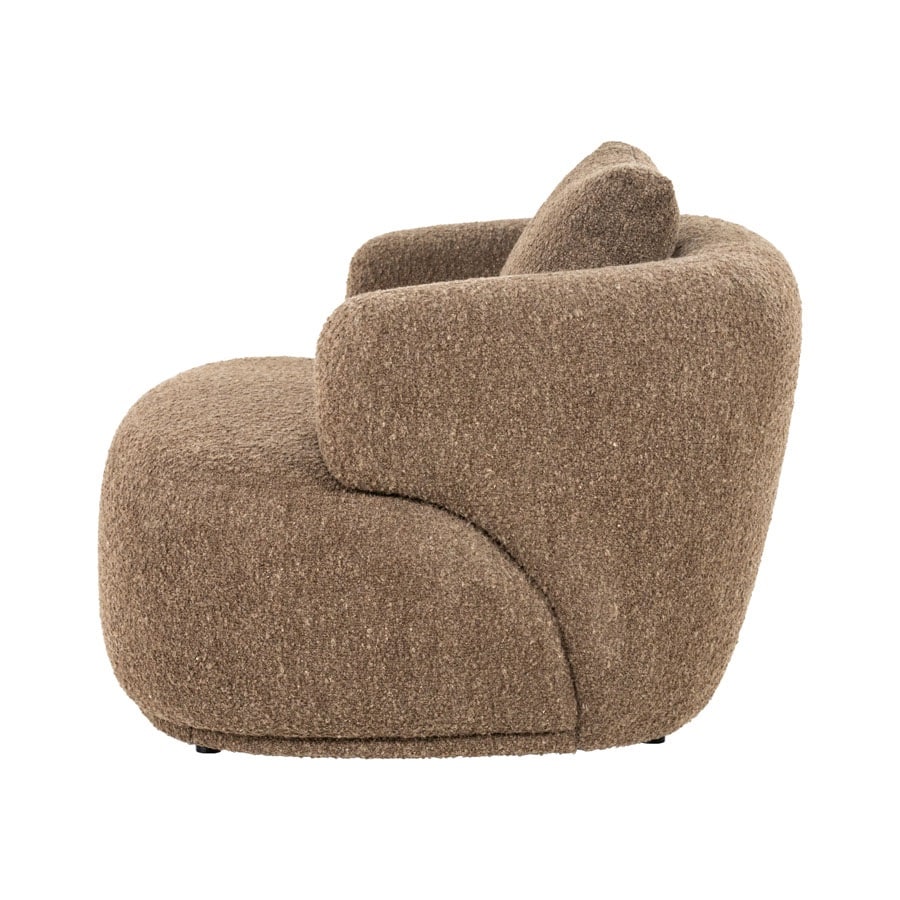 zijkant Eleonora fauteuil Bruno met arm bruin