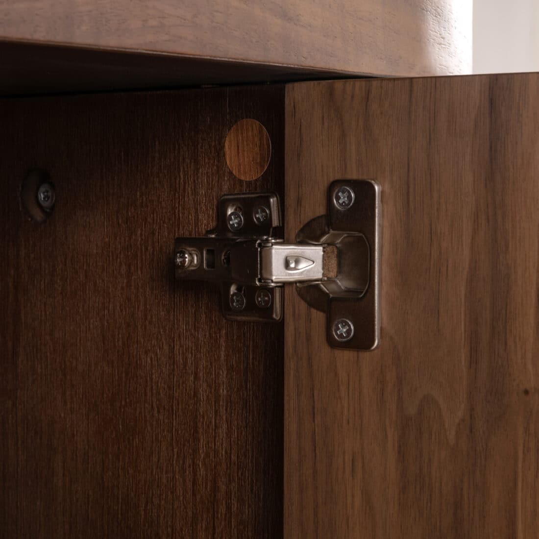 detailfoto Richmond Interiors wandkast Windsor 120x45x225 cm hout