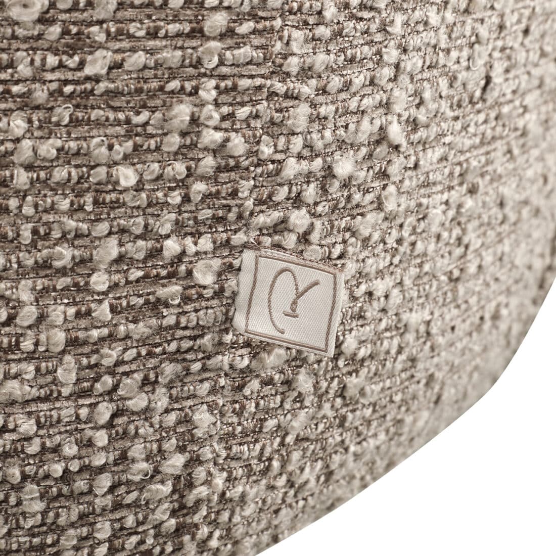 detailfoto Richmond interiors eetkamerstoel Madeline draaibaar met arm mocca