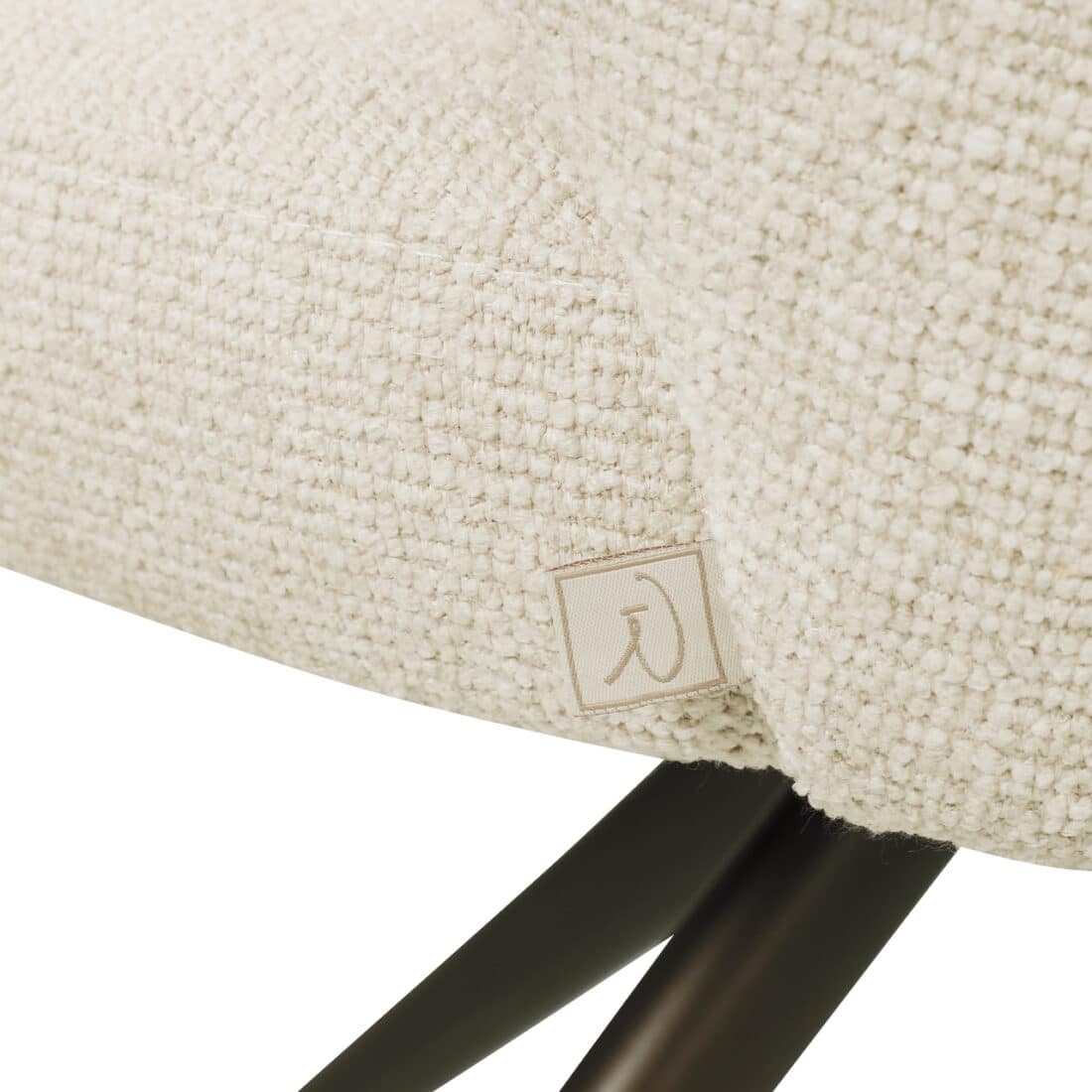 detailfoto Richmond interiors eetkamerstoel Milly draaibaar met arm biscotti