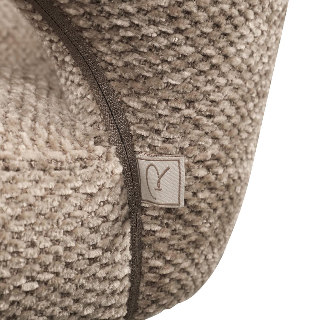 detailfoto Richmond interiors eetkamerstoel Zenith draaibaar mocca