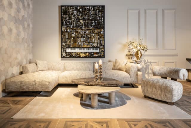 sfeerfoto Richmond Interiors fauteuil Arabella greige coco