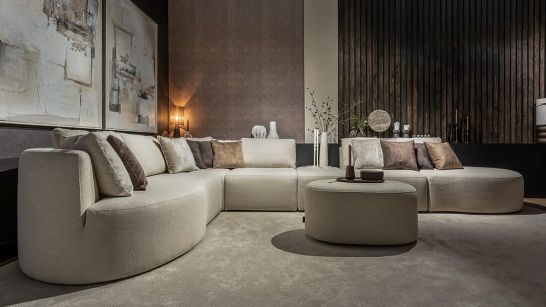 UrbanSofa-Evi-Hoekbank-met-Hocker-in-Manilva-Nature-1 UrbanSofa-Evi-Hoekbank-met-Hocker-in-Manilva-Nature-1