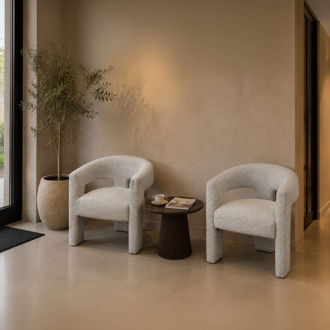 Livingfurn eetkamerstoel Aurelia met arm beige
