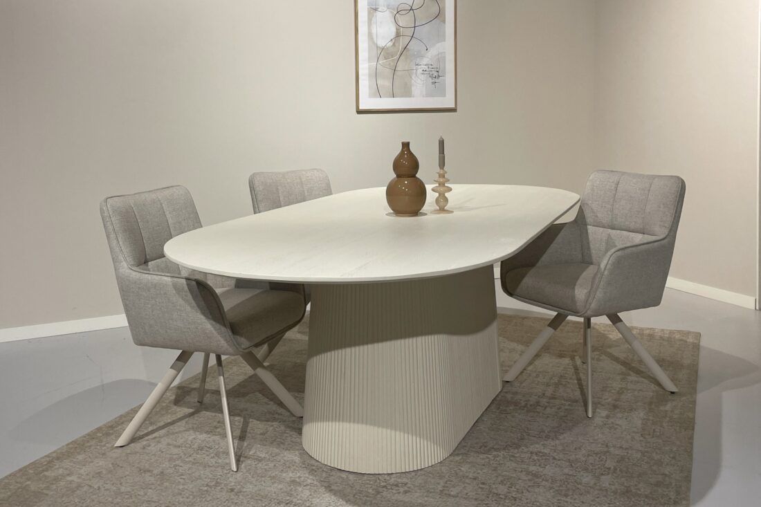 Livingfurn eettafel Patrice 300cm Livingfurn eettafel Patrice 300cm