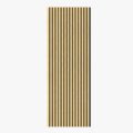 Eiken akoestisch wandpaneel met houten latten en zwarte achtergrond