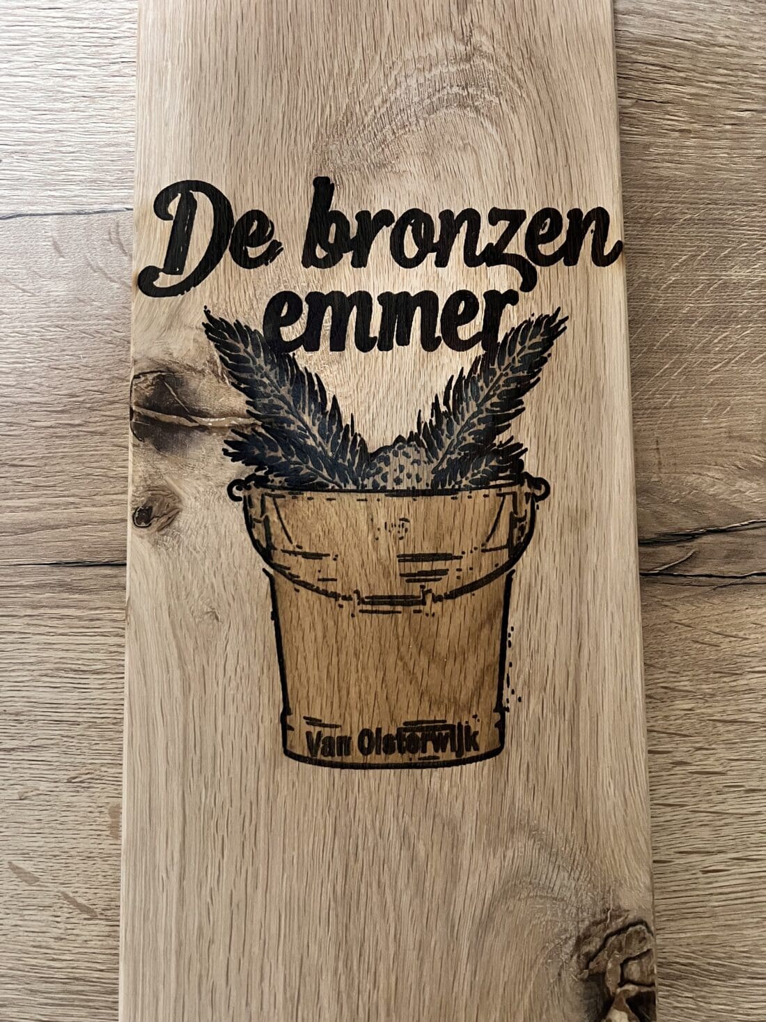 Borrelplank Met Tekst Ontwerp