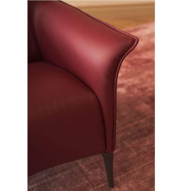 Leolux Mayuro Fabric Red 0001 2 1 Scaled Leolux Mayuro Fabric Red 0001 2 1 Scaled