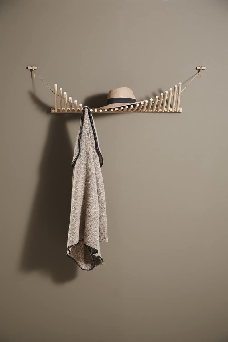Woud Knaegt Coat Rack