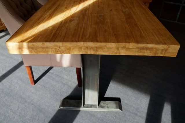 Robuuste Teakhouten Tafel Ayden
