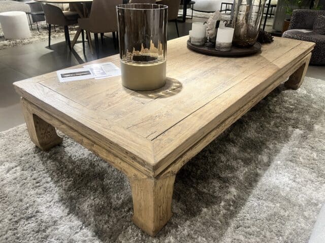 Grote oude salontafel olm hout