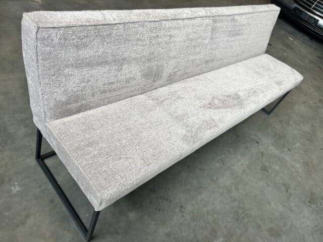 Lara Bench