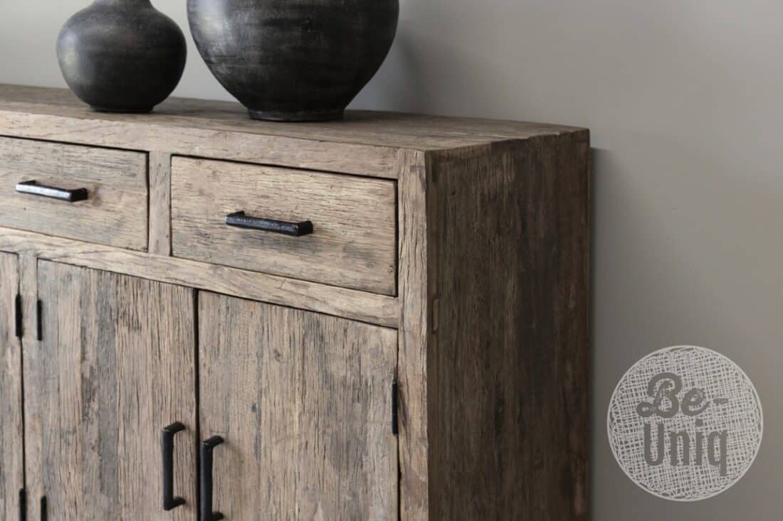 Oud dressoir Urban