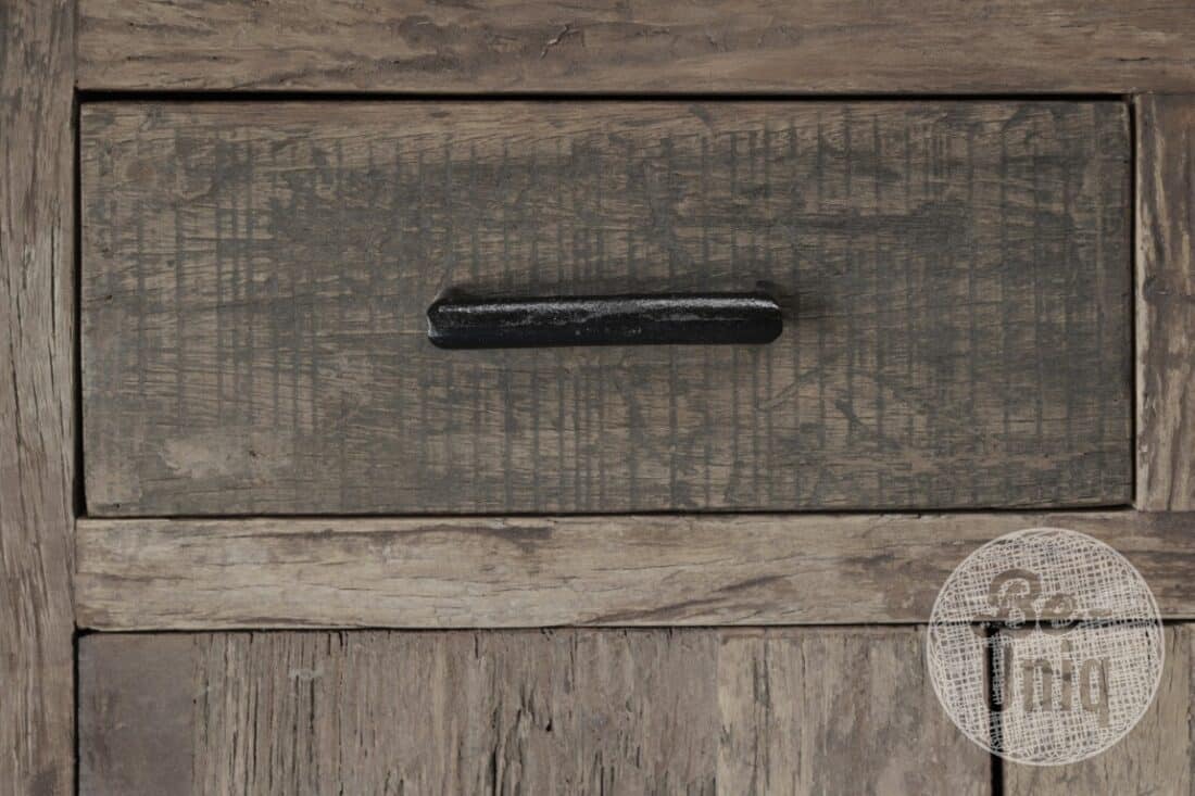 Oud dressoir Urban