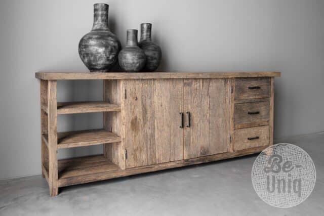 Oud dressoir Krakau
