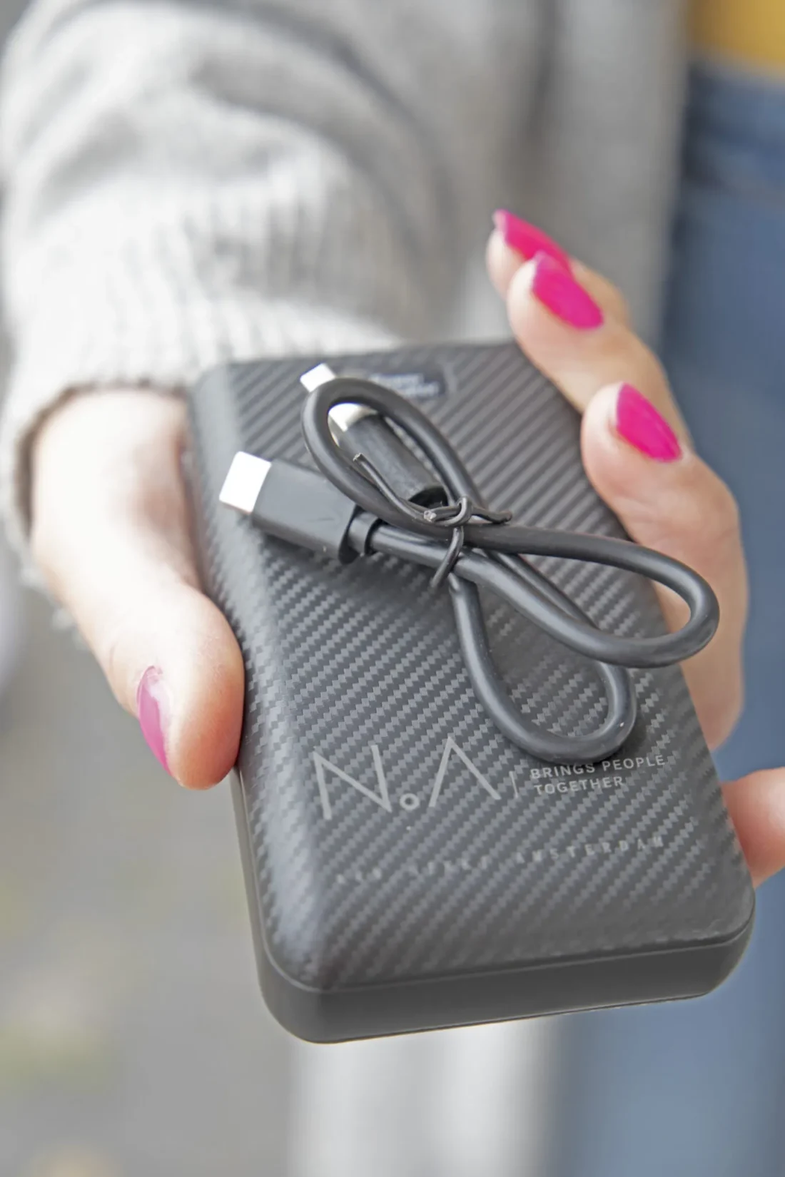 Chargeur portable 2 Usb Ports Nikki Amsterdam The Powerbank Scaled 1