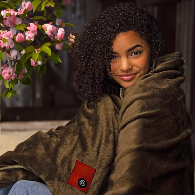 couverture chauffante-couverture non-tissée infrarouge-couverture non-tissée-terrasse-chauffante-le-plaid-original-vert-nikki-amsterdam