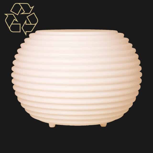 zit-poef-draadloze-led-verlichting-speaker-lamp-nikki-amsterdam-the-pouf-muzieklamp-refurbished-recycle