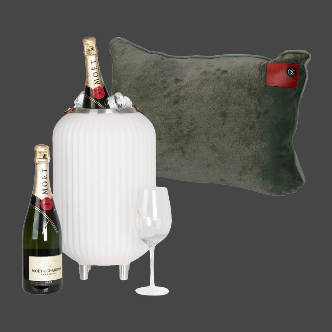 combi-pakket-korting-wijnkoeler-met-speaker-warmtekussen-infrarood-warmte-the-pillow-lampion-s-nikki-amsterdam-combideals