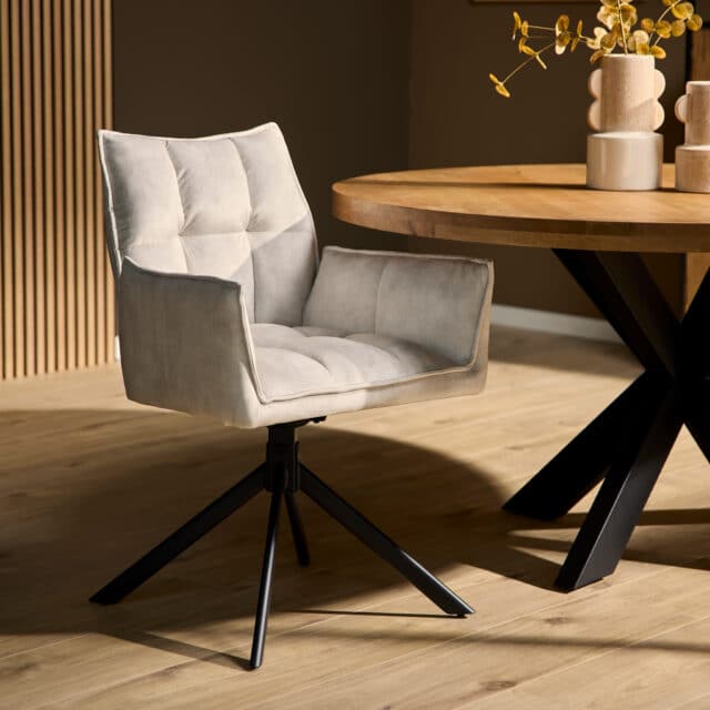 Eetkamerstoel Dani 8211 Fluweel Champagne 8211 Rhb Home Amp Living