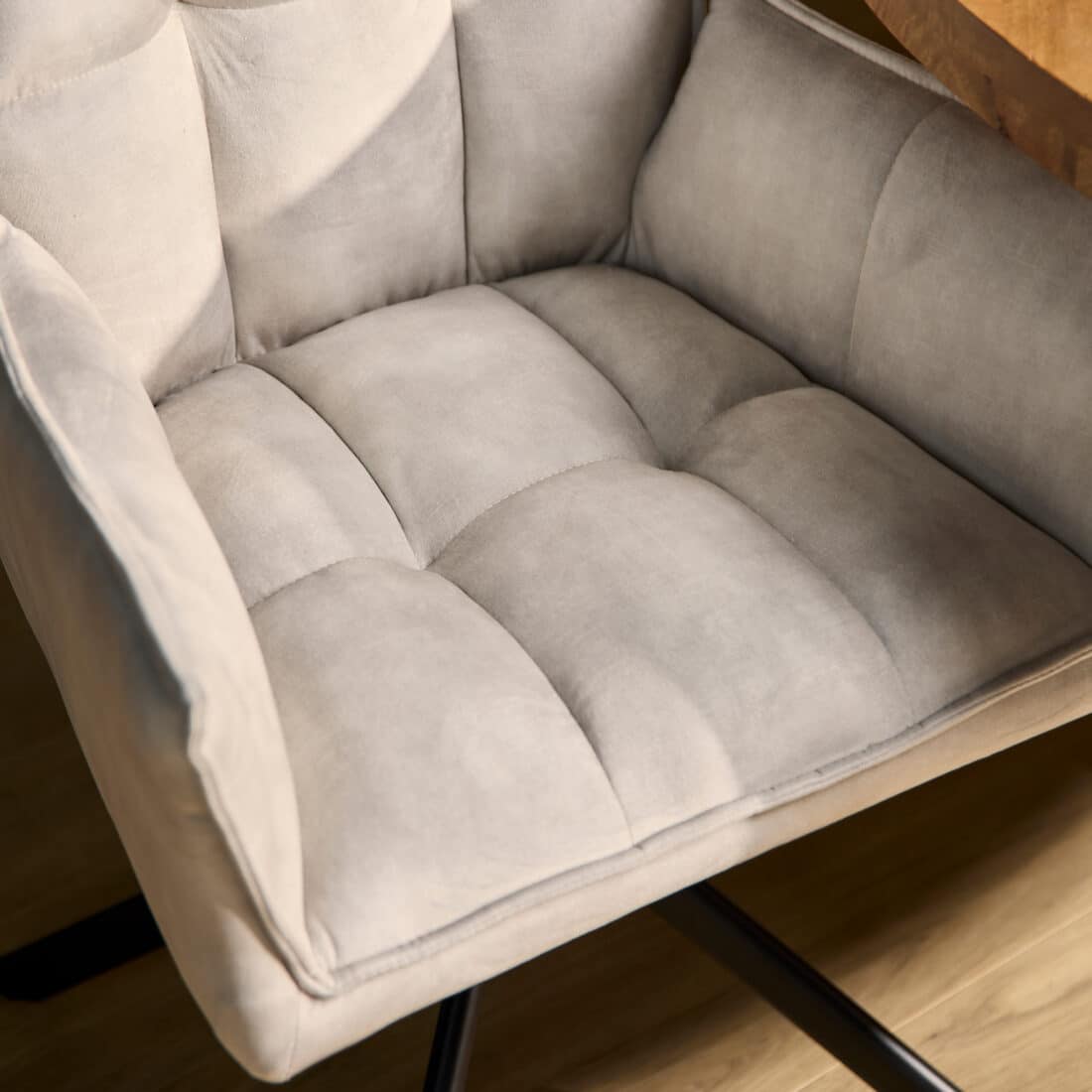 Trp Post Container Data Trp Post Id 20595 Dining Chair Dani 8211 Velvet Champagne 8211 Rhb Home Amp Living Trp Post Container