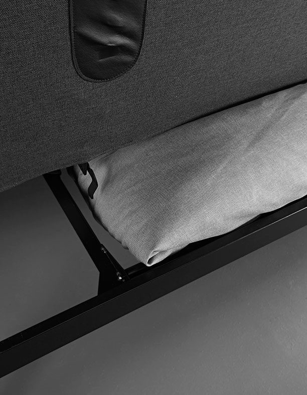 Storage space for the sofa beds with the functional transverse Clic-Clas system